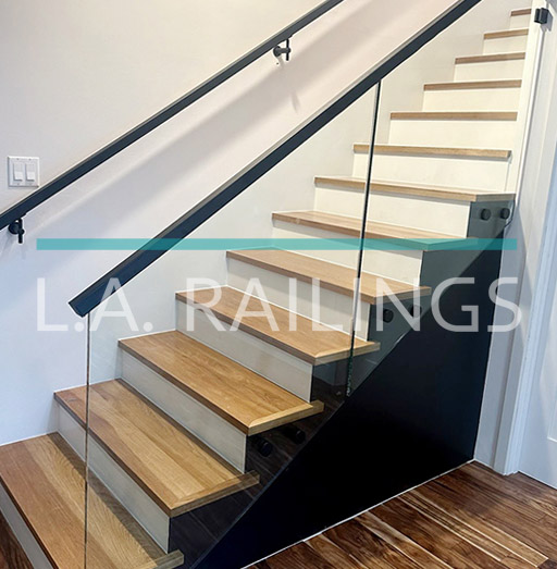 West Hills - Residential - A standoff installation by LA Railings