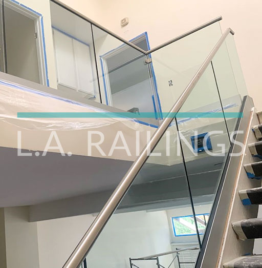 Palms - Residential - A U-Channel installation by LA Railings