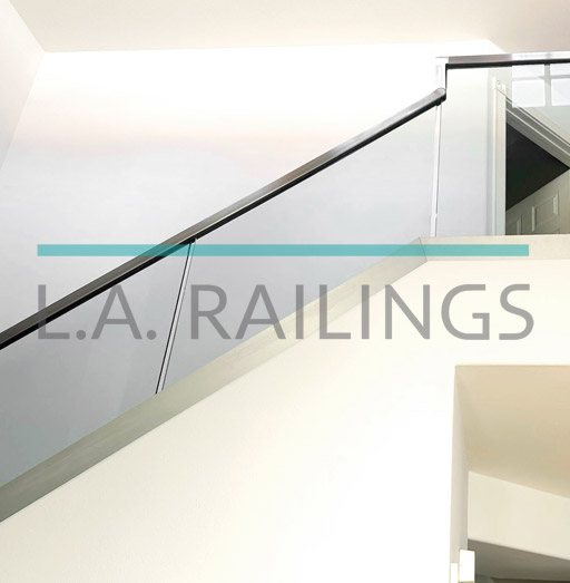 Calabasas - Residential - A U-Channel installation by LA Railings