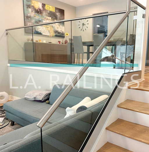 Marina del Rey - Residential - A U-Channel installation by LA Railings